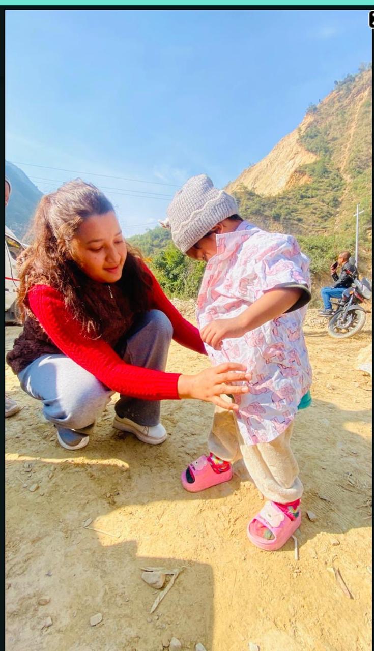 Warm Clothes Distribution